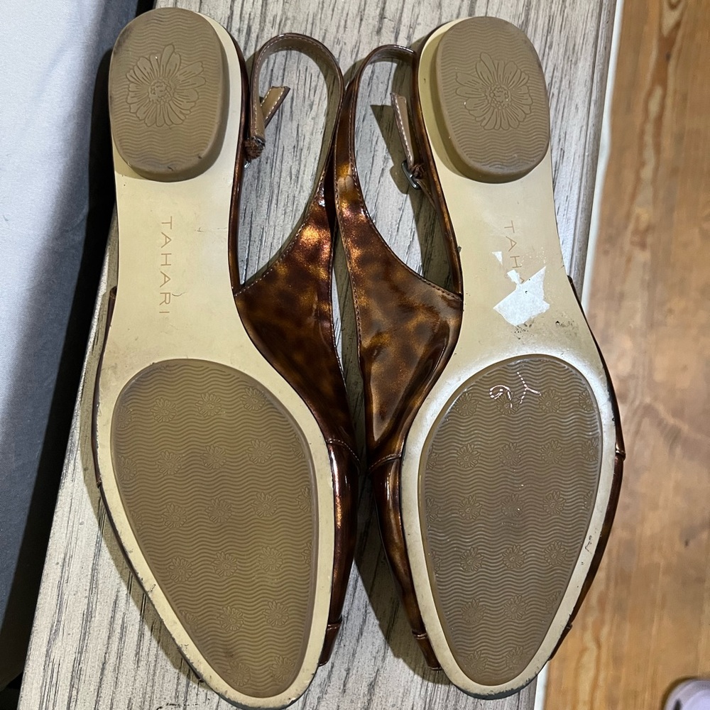 Tahari Sling-Backs - Picture 4 of 4